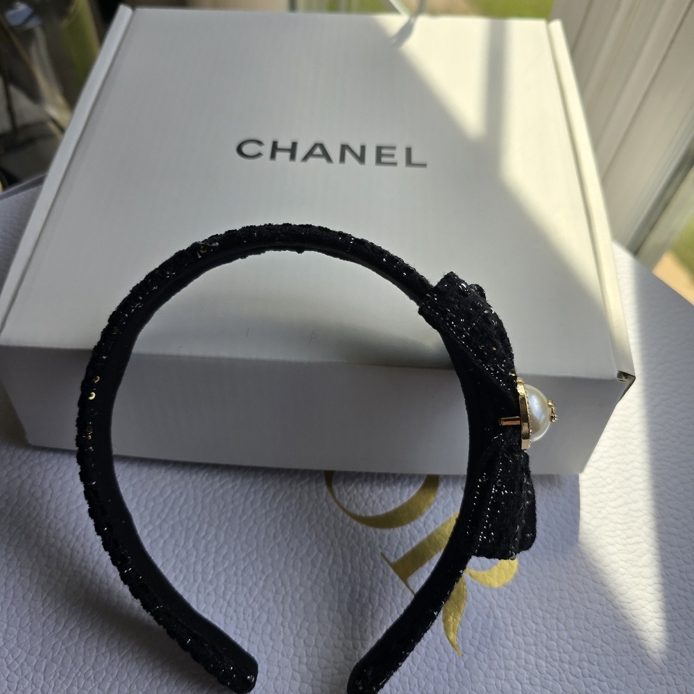 ‼️SOLD‼️NIB Beauty Headband- Black Tweed - Picture 2 of 4